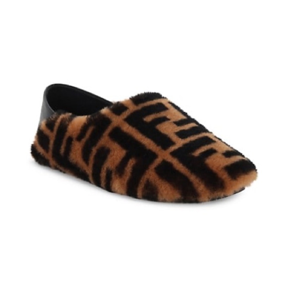 Fendi Shearling FF Slippers Brand New With Tags Size 10